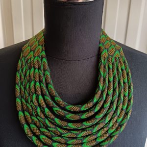 Collier en wax noué - Vert/Noir/Jaune