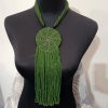 Collier de Perles - médaillon et franges - vert foncé