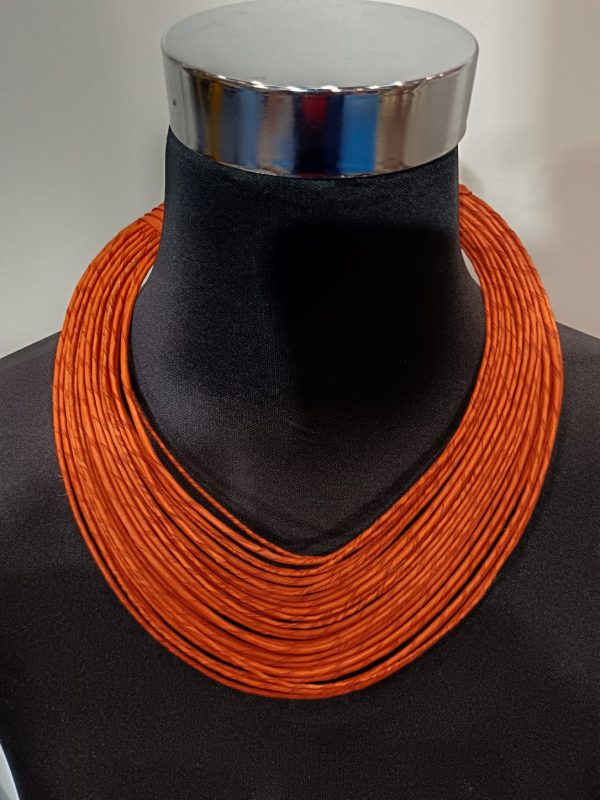 Collier en cordes de cuir superposées - Orange